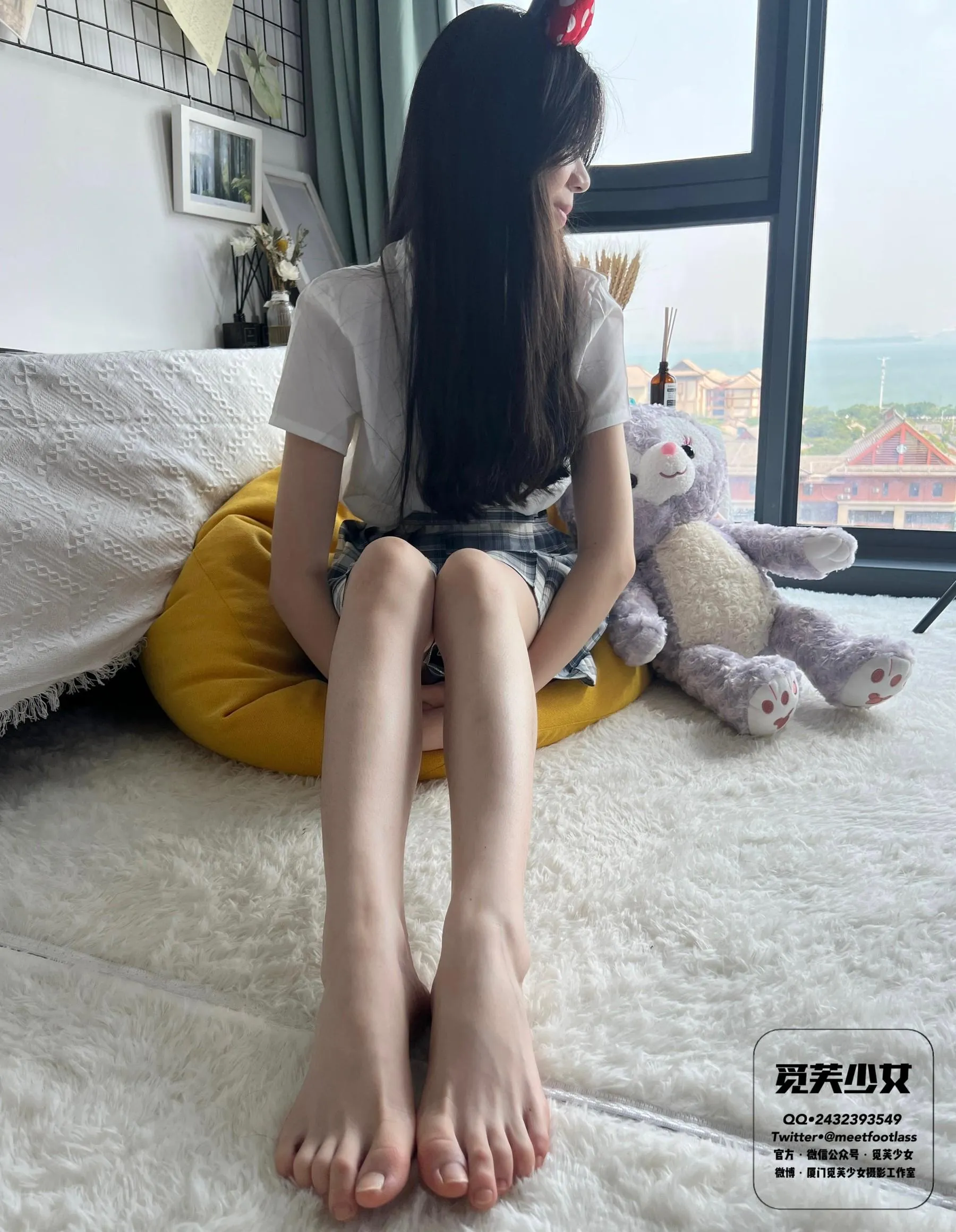 [觅芙少女]NO.003 风中摇曳的JK制服与18岁的青春一起绽放 [151P]插图4